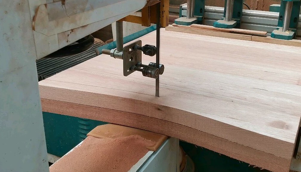 华洲牌全自动木工带锯机可以切割那些产品