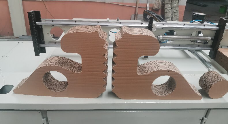 猫抓板生产设备（数控线锯机））